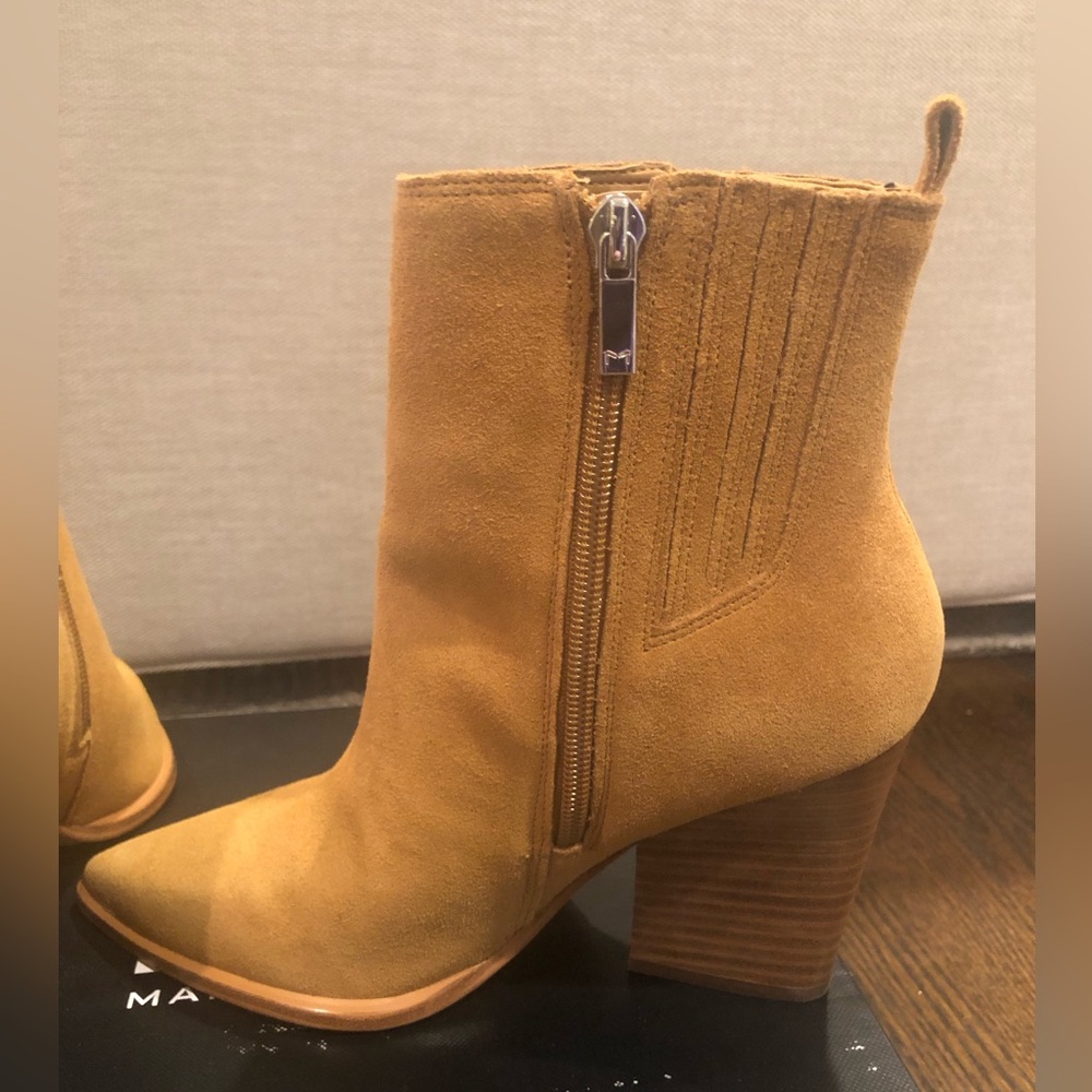 Marc Fisher LTD Women’s Mariel Bootie. Size 6. Cognac. - Picture 10 of 11
